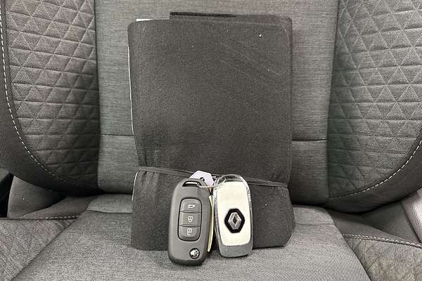 2022 Renault Captur Life XJB