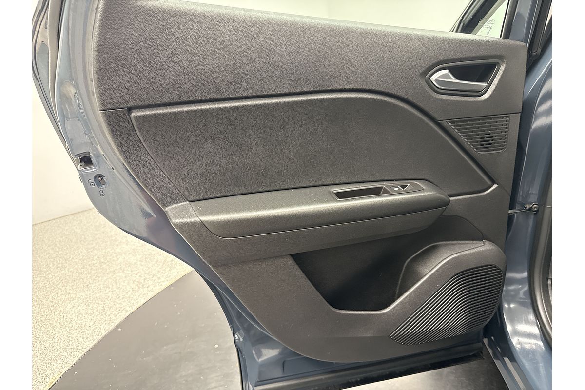 2022 Renault Captur Life XJB