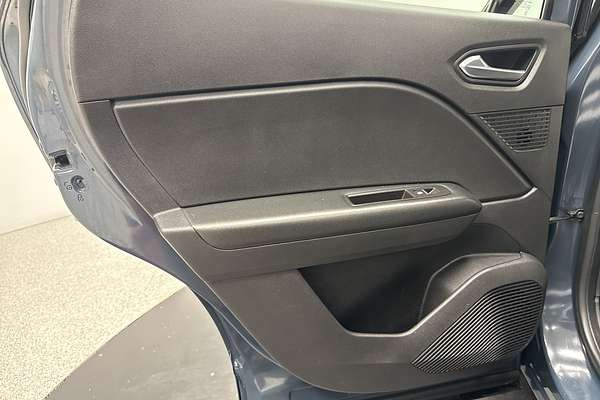 2022 Renault Captur Life XJB