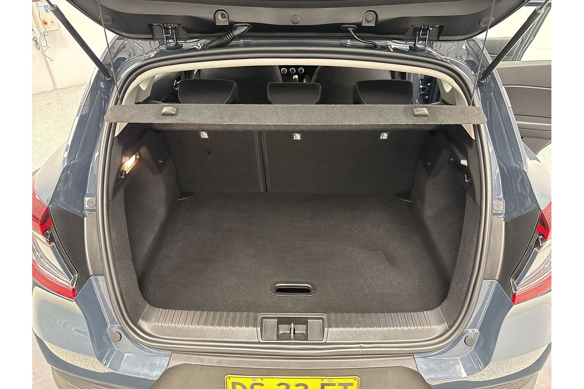 2022 Renault Captur Life XJB