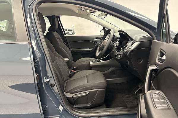 2022 Renault Captur Life XJB