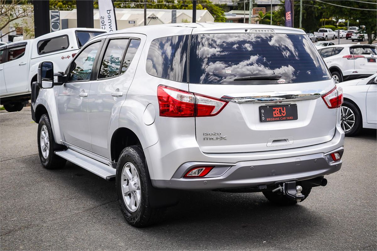 2018 Isuzu MU-X LS-M