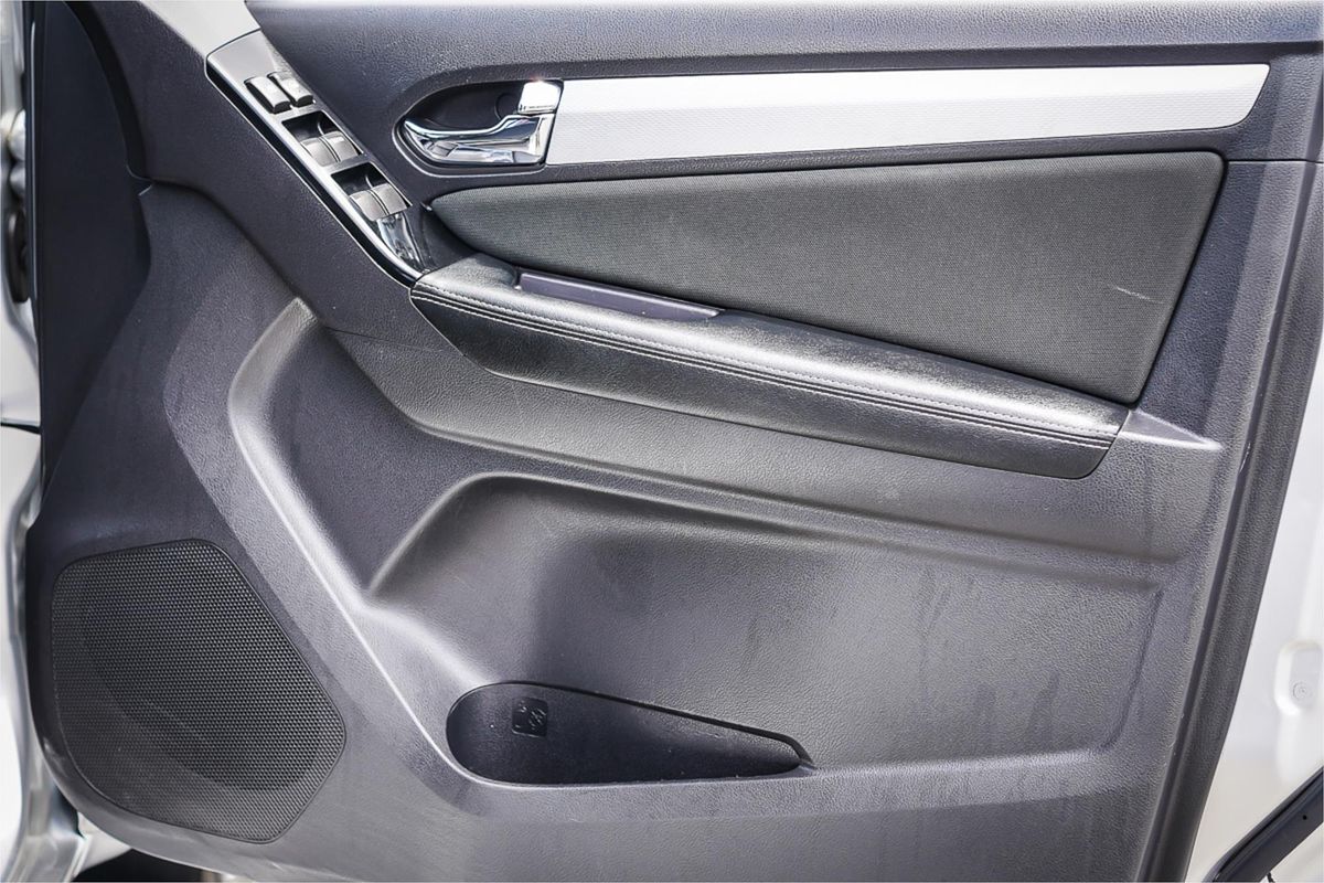 2018 Isuzu MU-X LS-M