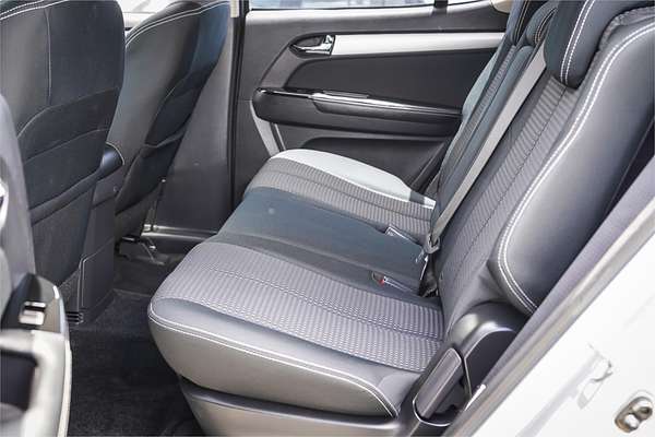 2018 Isuzu MU-X LS-M