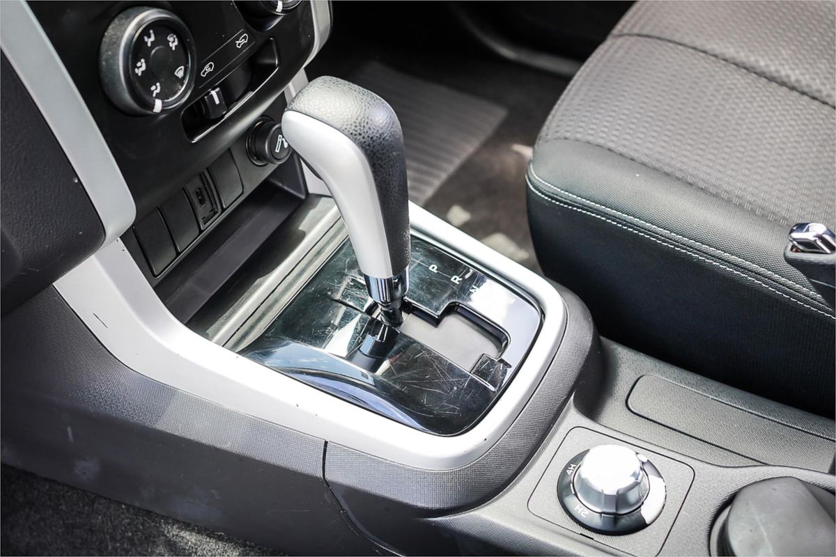 2018 Isuzu MU-X LS-M