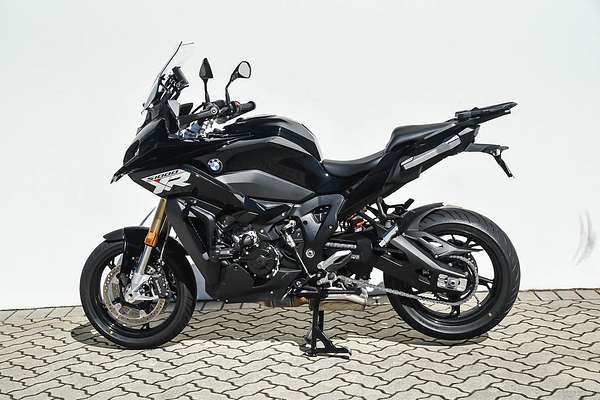 2025 BMW Motorcycles S SERIES