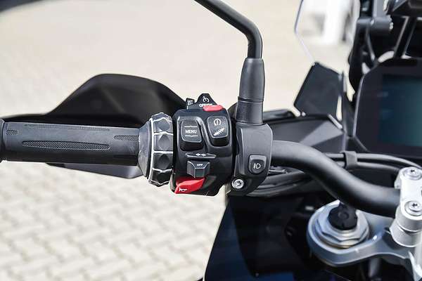 2025 BMW Motorcycles S SERIES