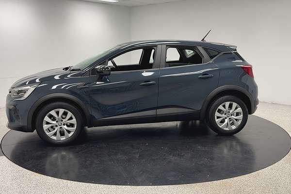 2022 Renault Captur Life XJB