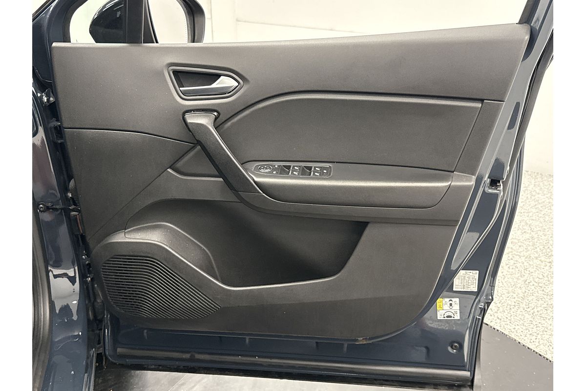 2022 Renault Captur Life XJB