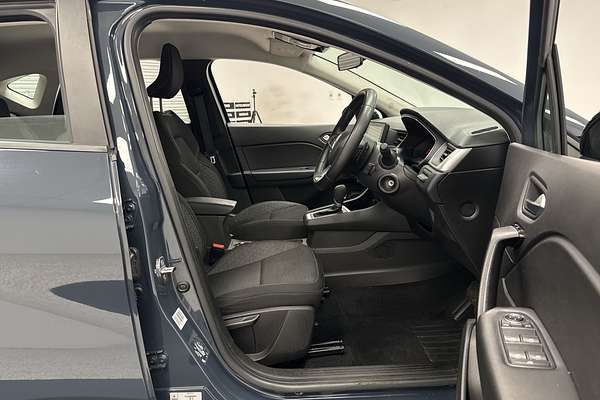 2022 Renault Captur Life XJB