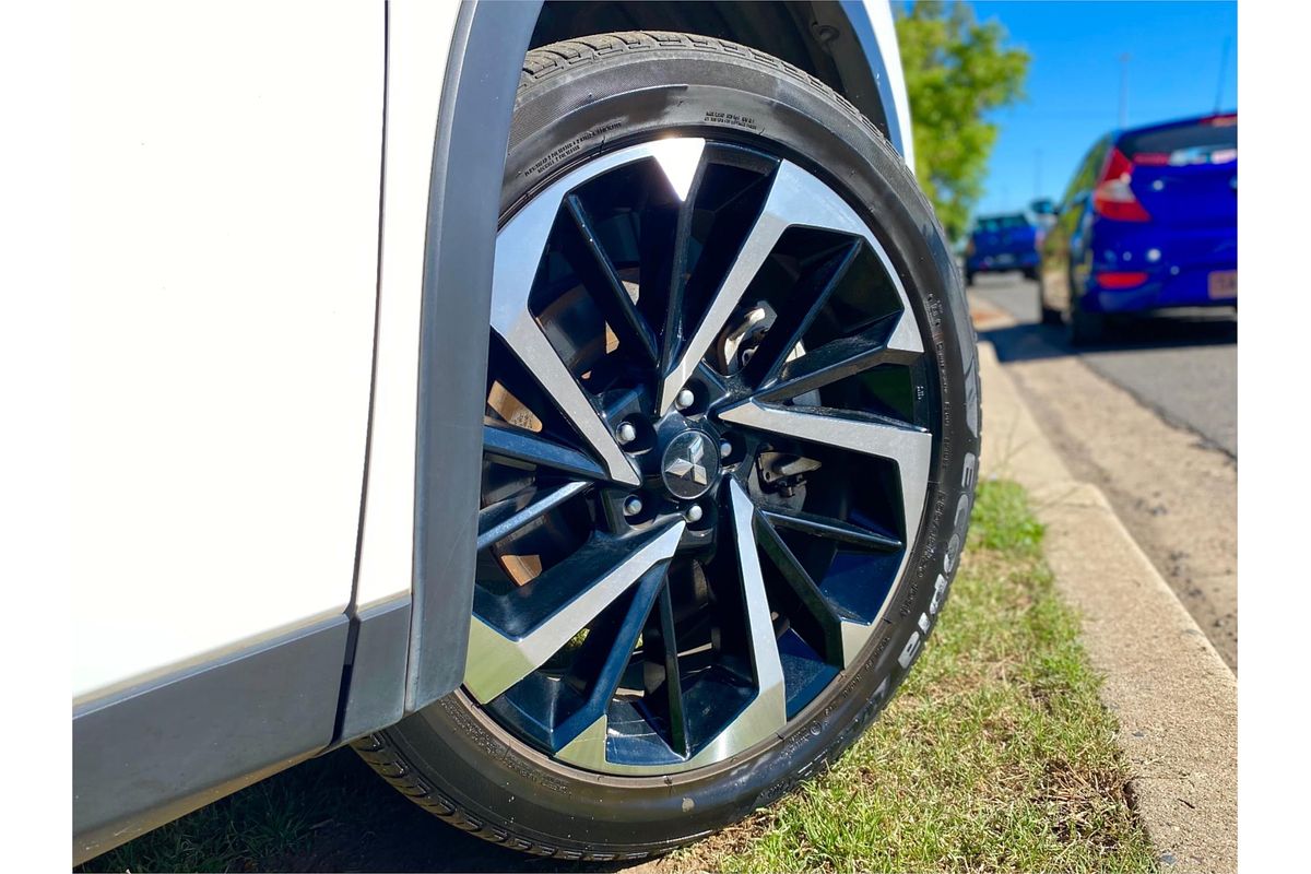 2022 Mitsubishi Outlander Aspire ZM