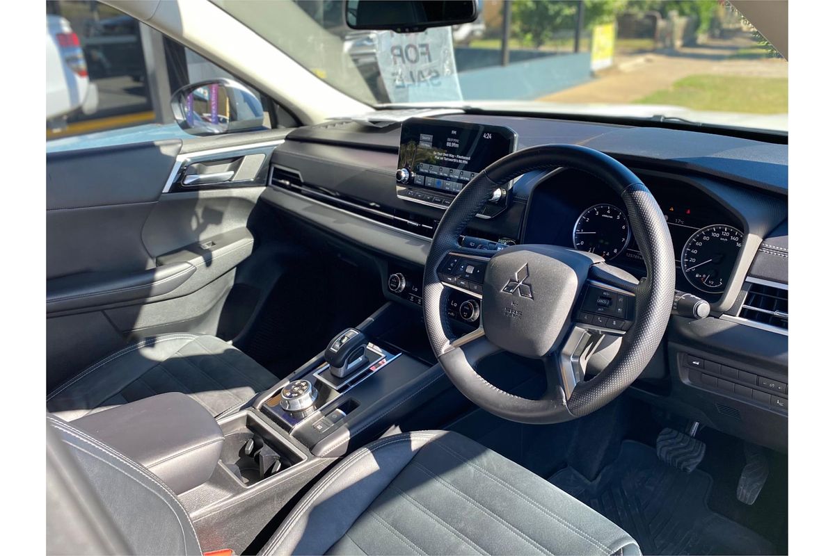 2022 Mitsubishi Outlander Aspire ZM