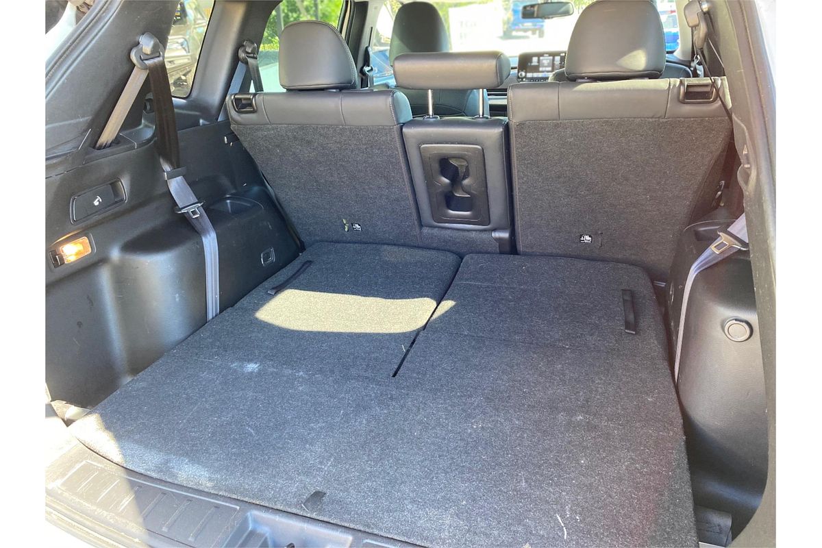 2022 Mitsubishi Outlander Aspire ZM