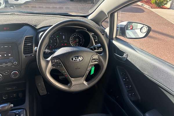 2017 Kia Cerato S YD