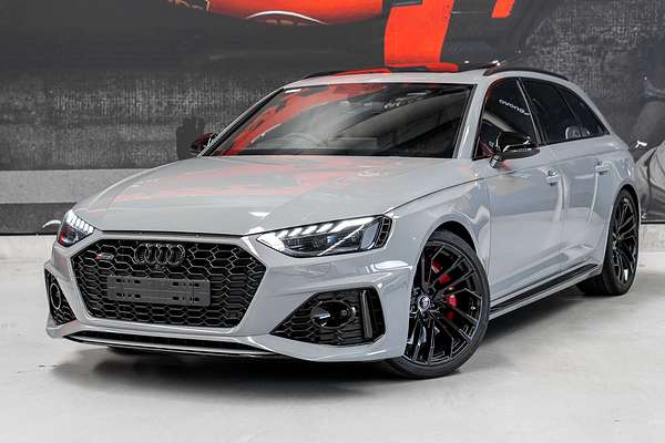 2022 Audi RS4  B9