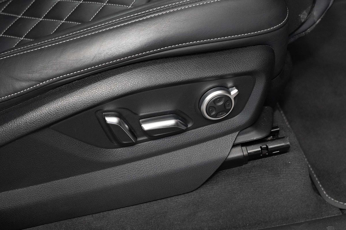 2019 Audi SQ7 TDI Special Edition 4M