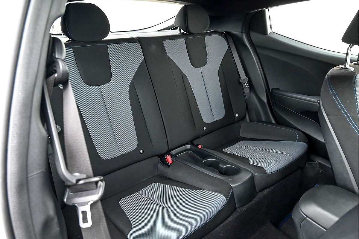 2019 Hyundai Veloster JS