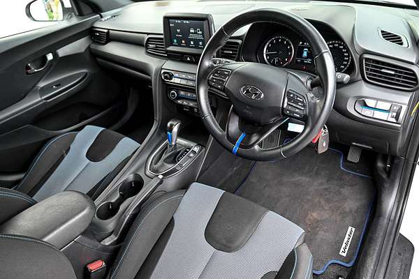 2019 Hyundai Veloster JS