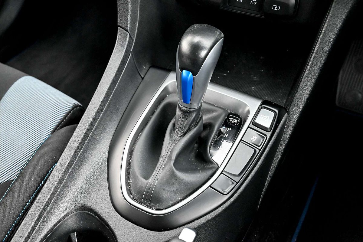 2019 Hyundai Veloster JS