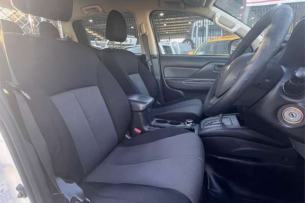 2017 Mitsubishi Triton GLX MQ 4X4