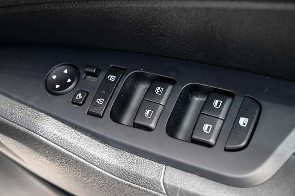 2022 Kia Sportage S NQ5