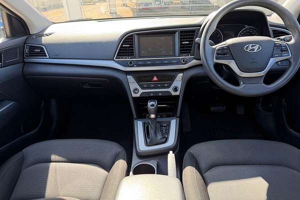 2018 Hyundai Elantra Active AD