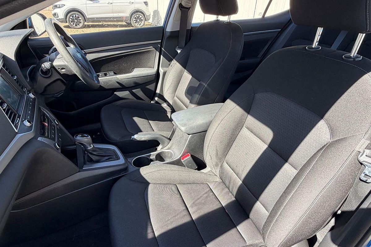 2018 Hyundai Elantra Active AD