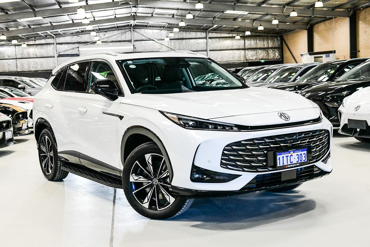 2025 MG HS Super Hybrid Essence AS33P