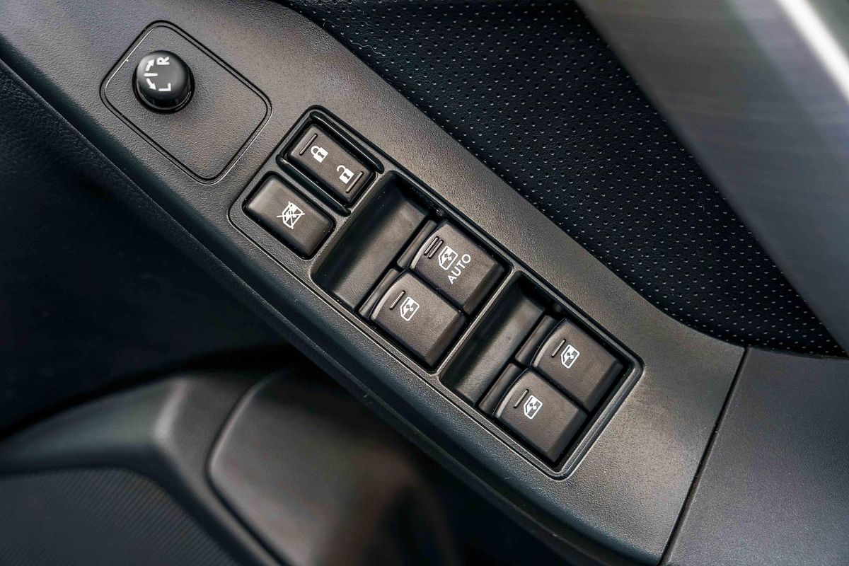 2014 Subaru Forester 2.5i-S S4