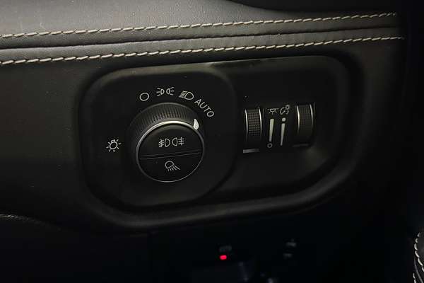 2021 RAM 1500 Limited DT 4X4 SWB