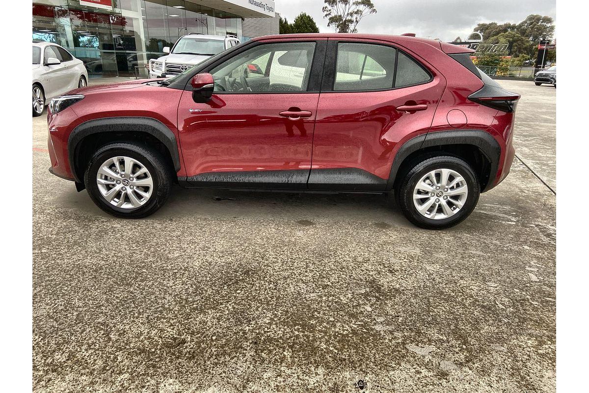 2024 Toyota Yaris Cross GX MXPJ10R