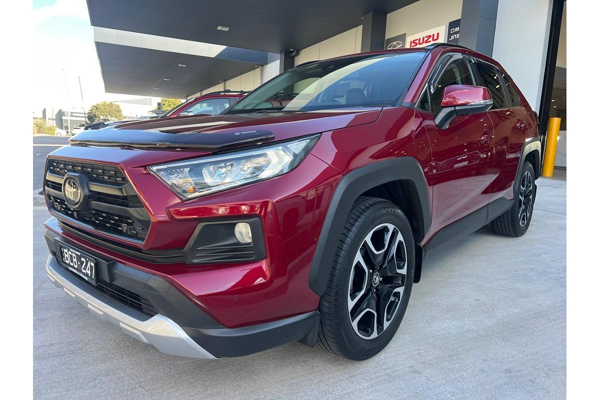 2019 Toyota RAV4 Edge AXAA54R