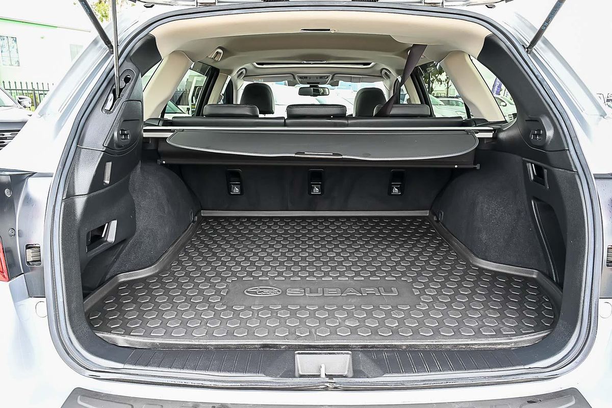 2018 Subaru Outback 2.5i Premium 5GEN