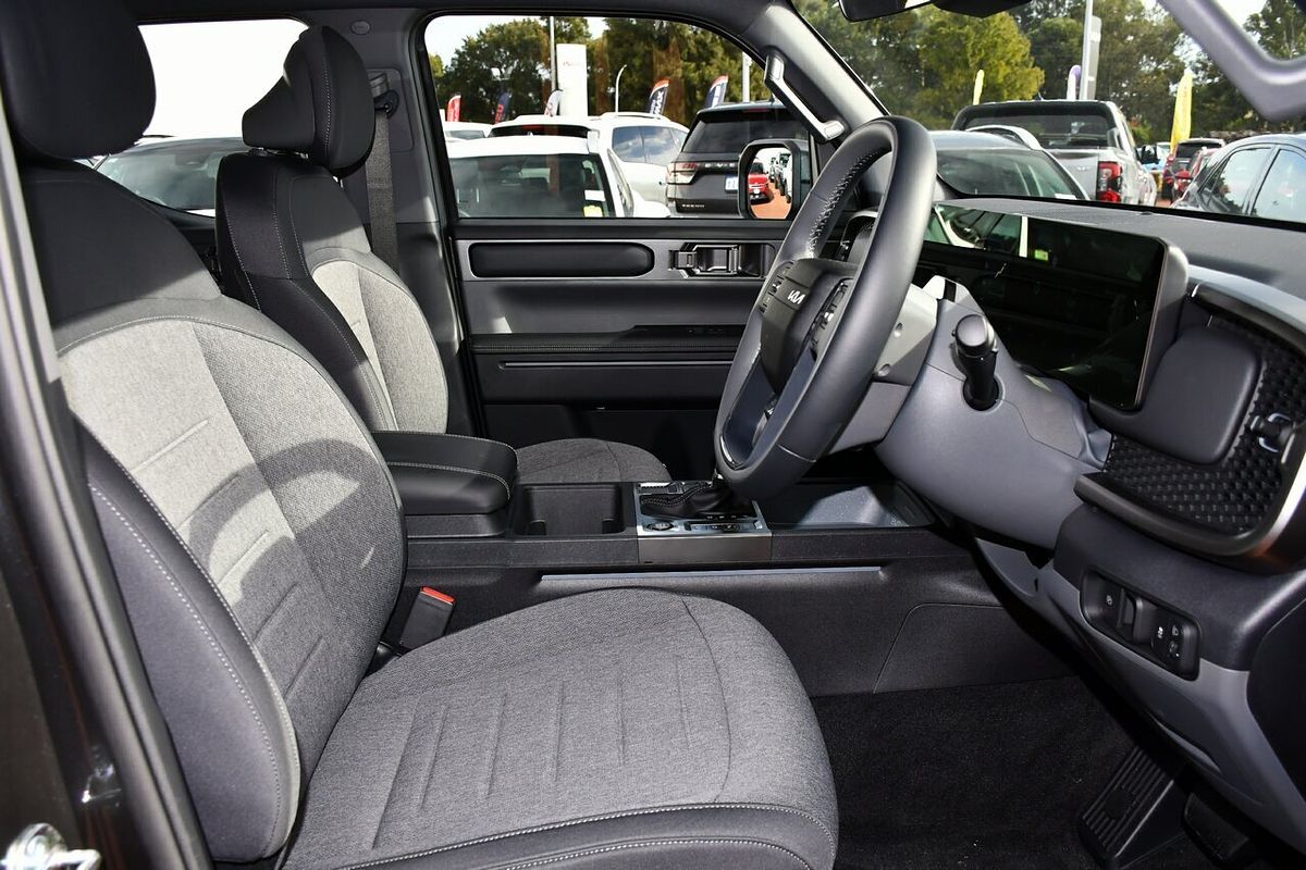 2025 Kia Tasman SX TK 4X4