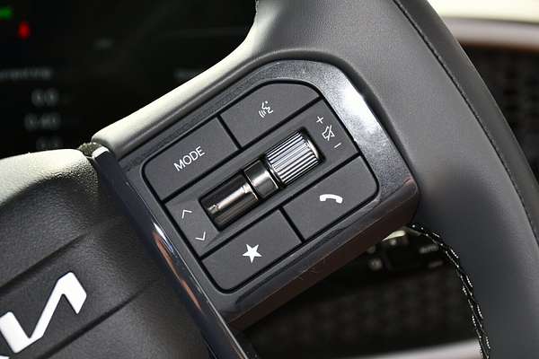 2025 Kia Tasman SX TK 4X4