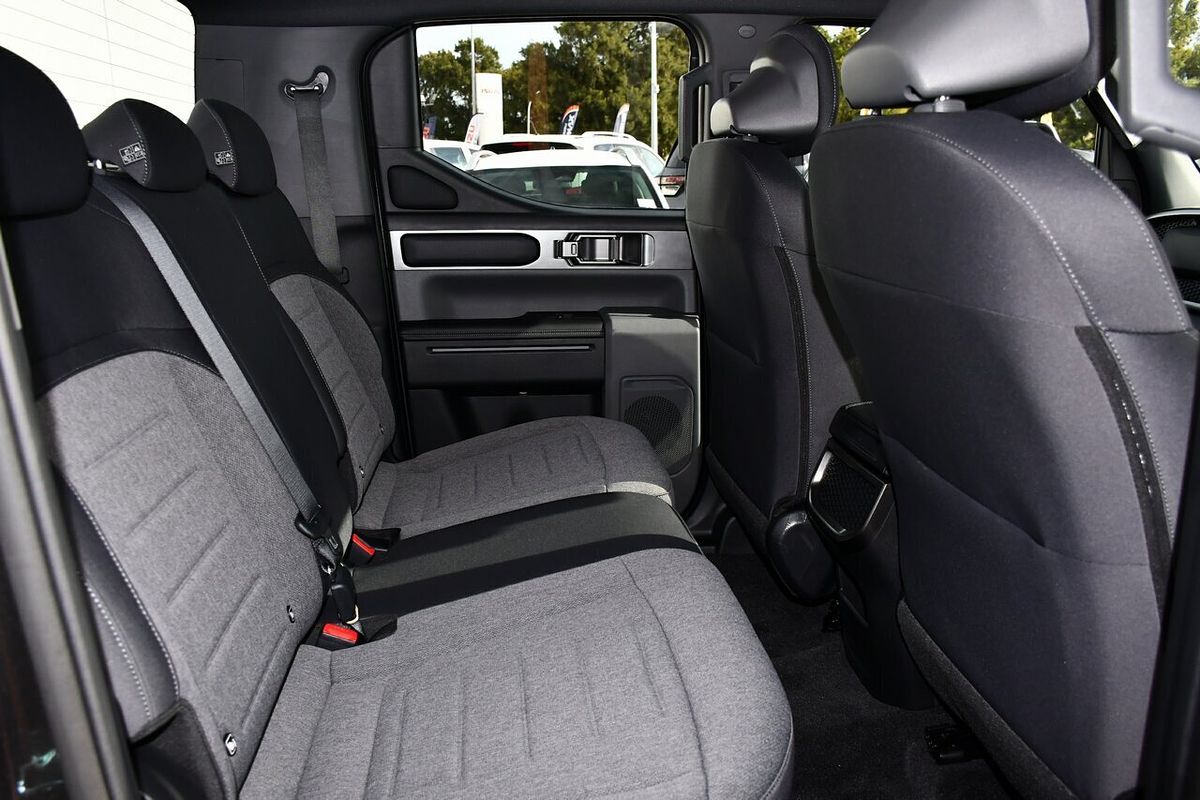 2025 Kia Tasman SX TK 4X4