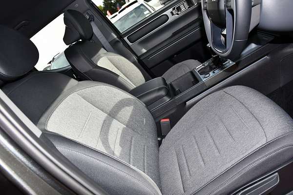 2025 Kia Tasman SX TK 4X4