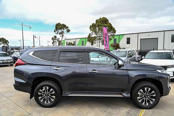 2022 Mitsubishi Pajero Sport Exceed QF