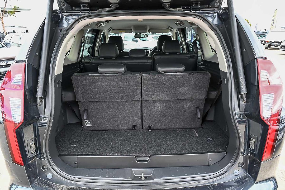 2022 Mitsubishi Pajero Sport Exceed QF