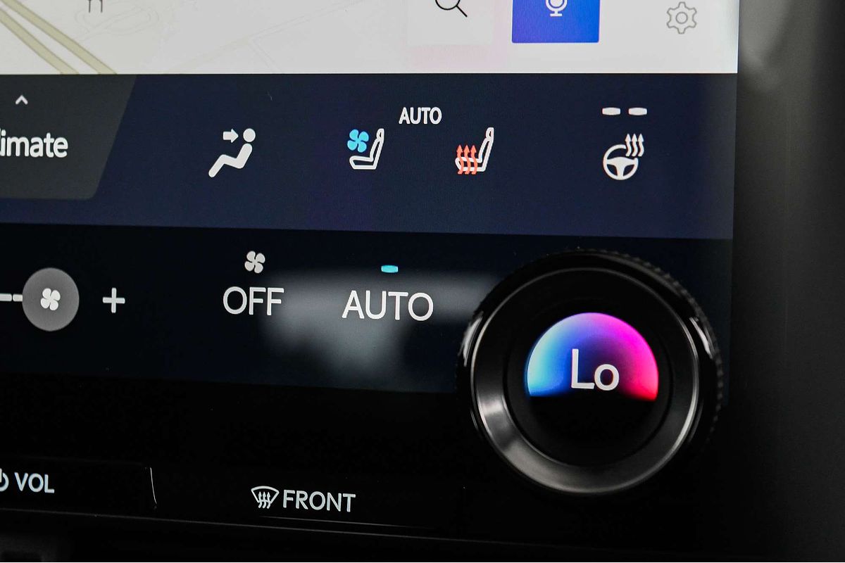 2025 Lexus NX NX450h+ Luxury AAZH26R