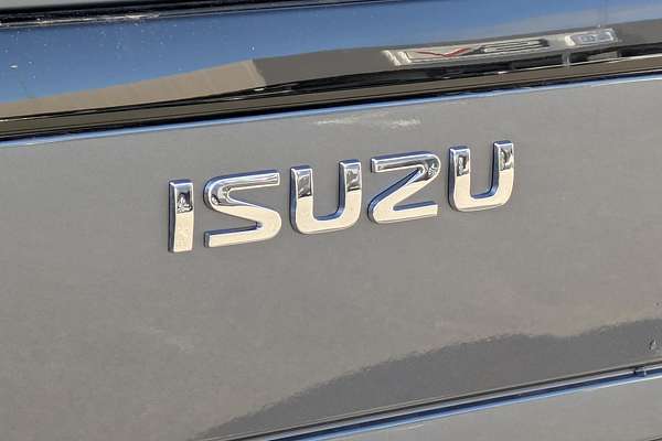 2025 Isuzu MU-X LS-U