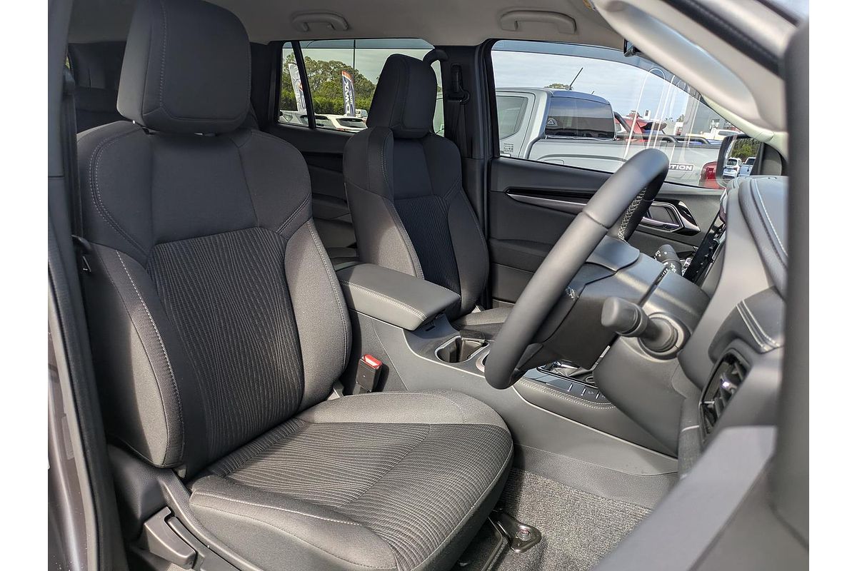 2025 Isuzu MU-X LS-U