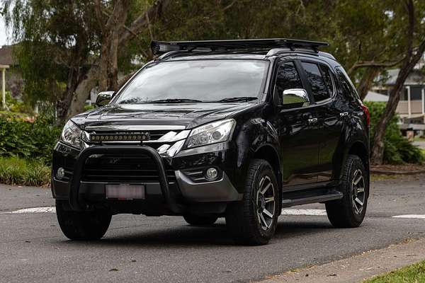 2015 Isuzu MU-X LS-T