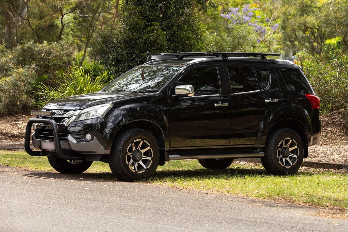 2015 Isuzu MU-X LS-T