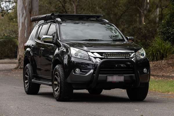 2015 Isuzu MU-X LS-T