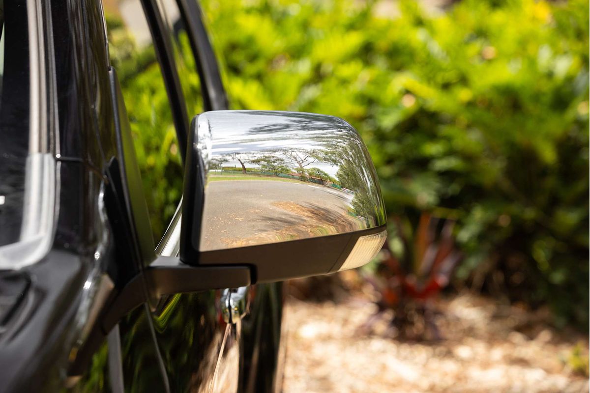 2015 Isuzu MU-X LS-T