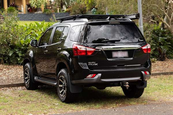 2015 Isuzu MU-X LS-T
