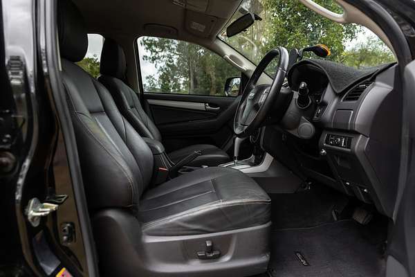 2015 Isuzu MU-X LS-T