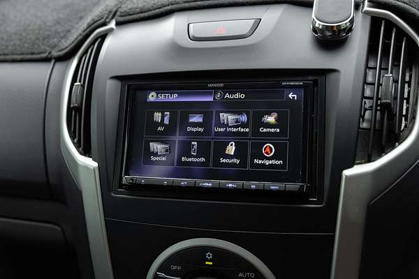 2015 Isuzu MU-X LS-T