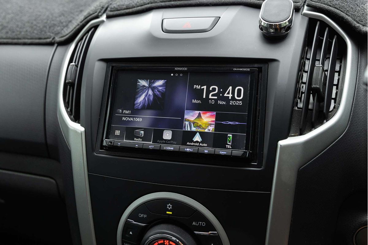 2015 Isuzu MU-X LS-T